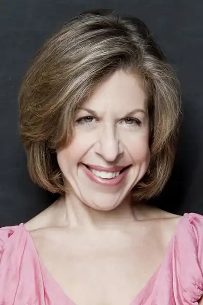 Jackie Hoffman headshot