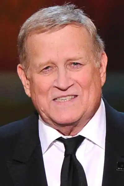 Ken Howard headshot