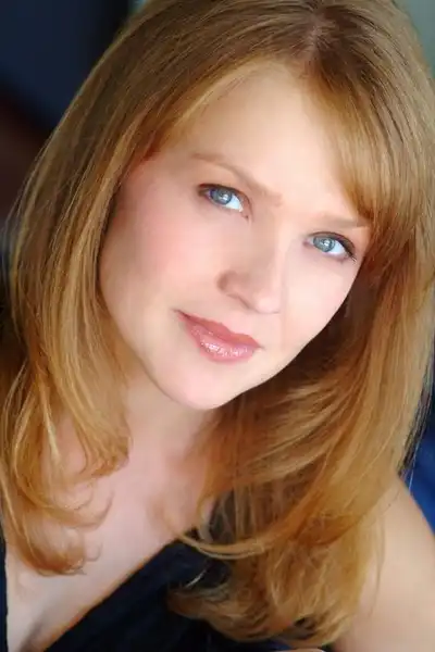 Henriette Ivanans headshot