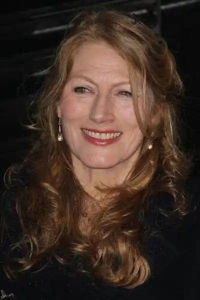 Geraldine James headshot