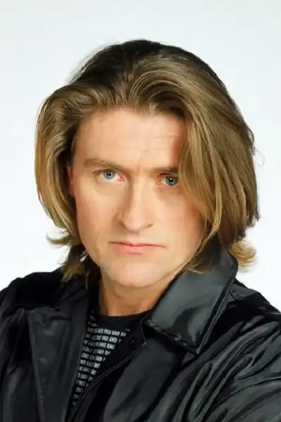 Geordie Johnson headshot