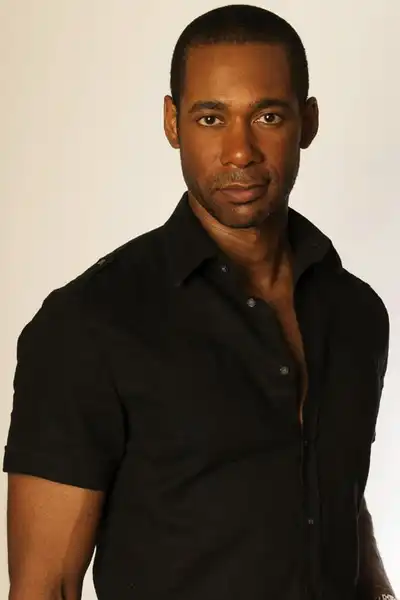 Dion Johnstone headshot