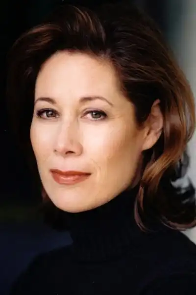 Julie Khaner headshot