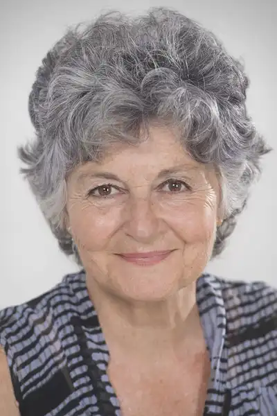 Rebecca Koon headshot
