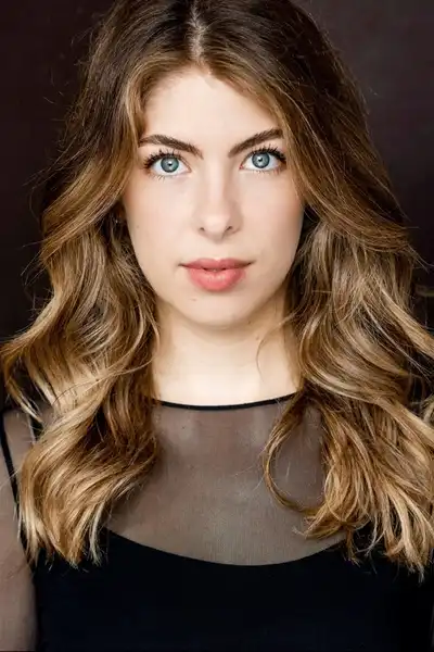 Carmen Kotyk headshot