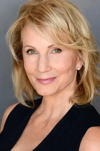 Karen Kruper headshot