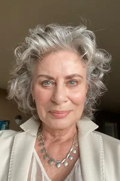 Mimi Kuzyk headshot