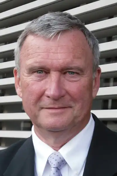 Bill Lake headshot