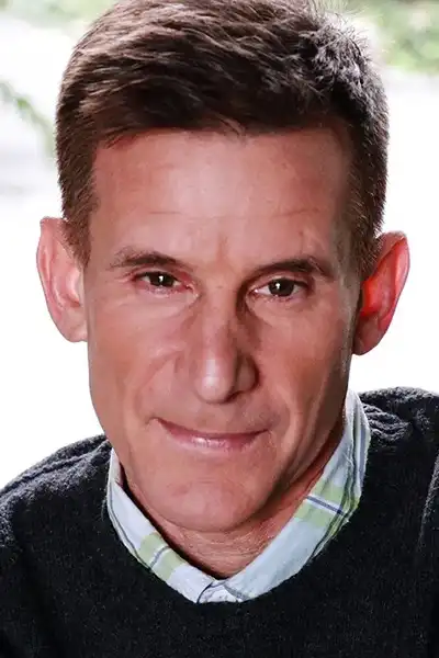 Andy Lauer headshot