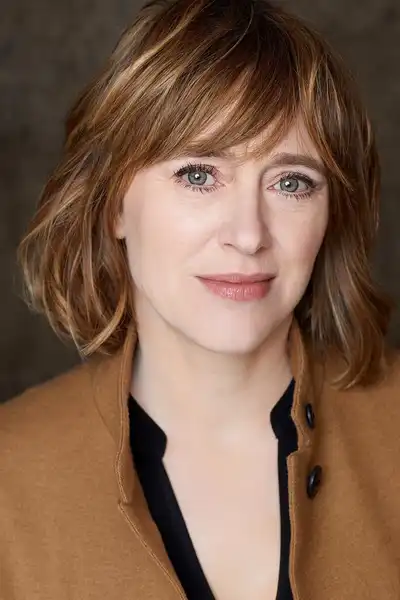Rebecca Lowman headshot