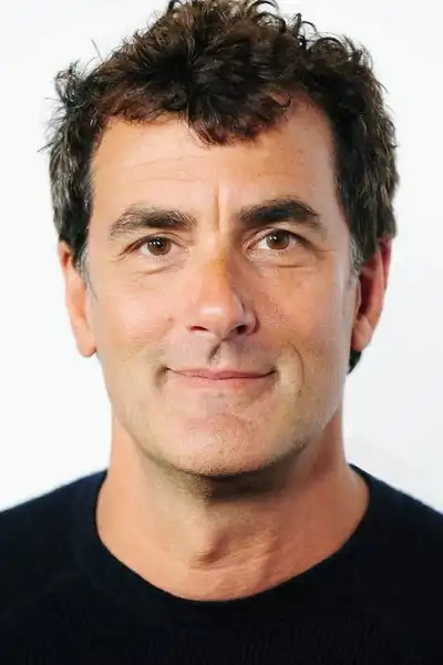Robert Mailhouse headshot