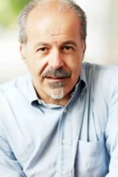 Mauro Marino headshot