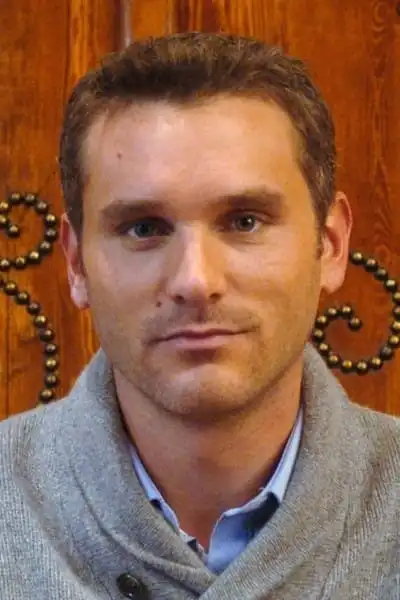 Chris William Martin headshot