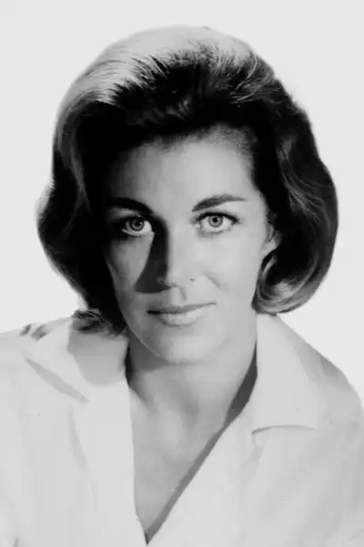 Nan Martin headshot