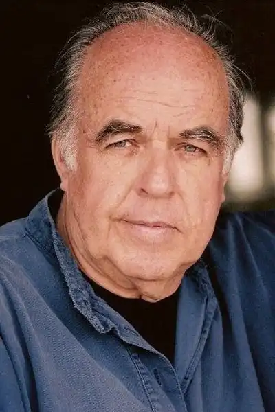 Sean McCann headshot