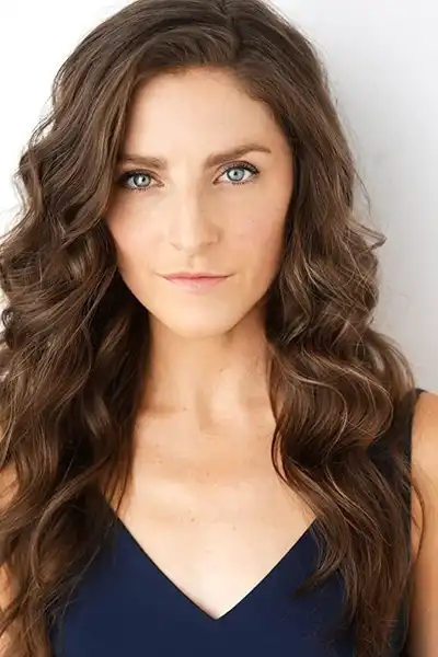 Katie McClellan headshot