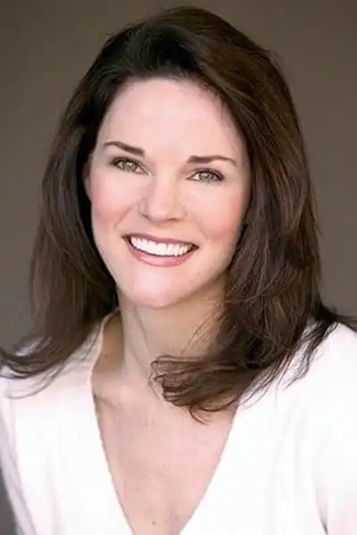 Carolyn McCormick headshot