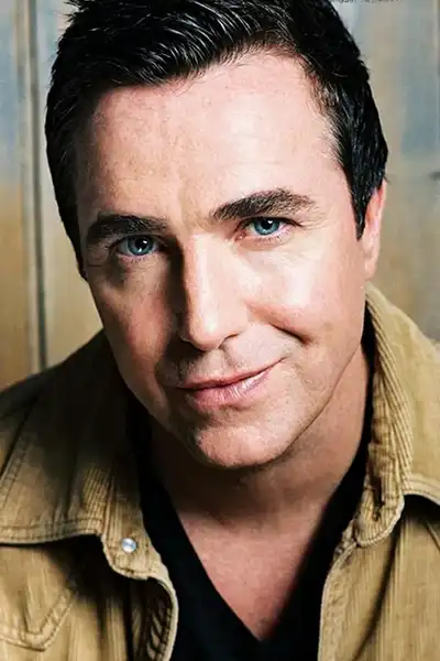 Paul McGillion headshot