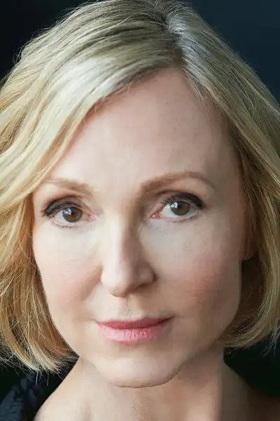 Jane Moffat headshot