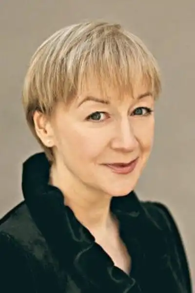Deirdre Monaghan headshot