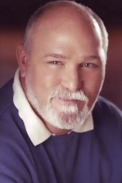 Rob Morton headshot