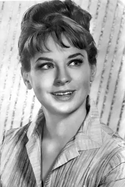 Lois Nettleton headshot