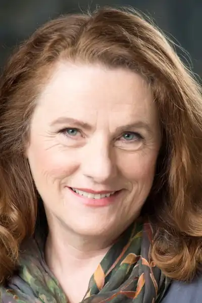 Marilyn Norry headshot