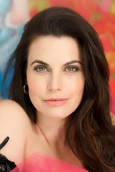 Meghan Ory headshot