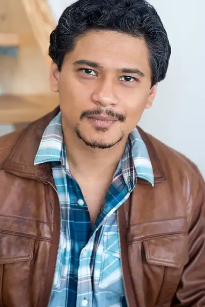 Jorge-Luis Pallo headshot