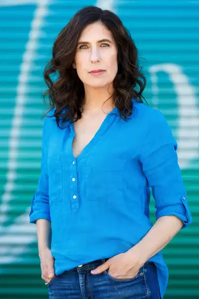 Teresa Pavlinek headshot