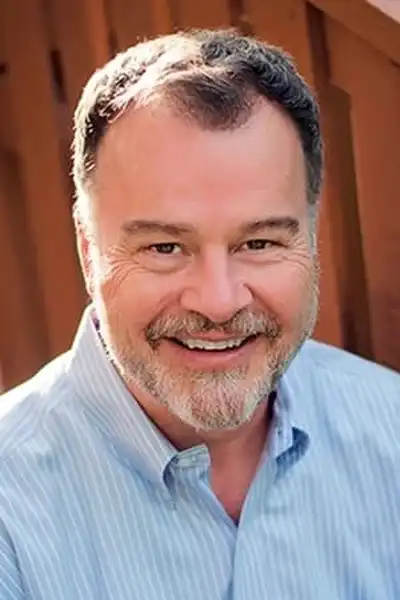 Zack Phifer headshot