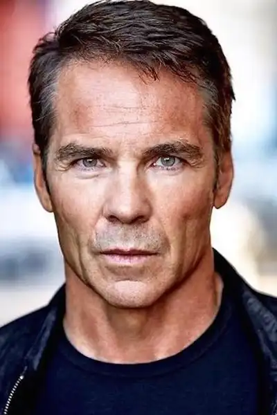 Jay Pickett headshot