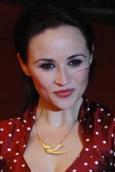 Emma Pierson headshot