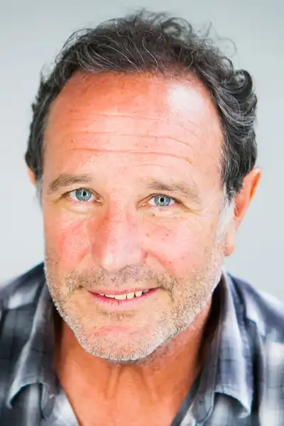 Tim Progosh headshot