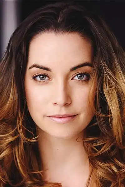 Jenny Pudavick headshot