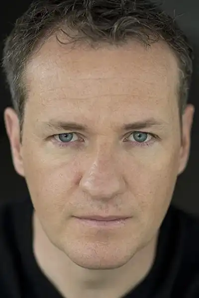 Dan Quinn headshot