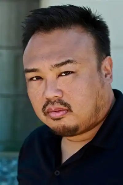 Darryl Quon headshot