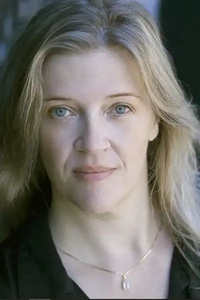 Rondel Reynoldson headshot