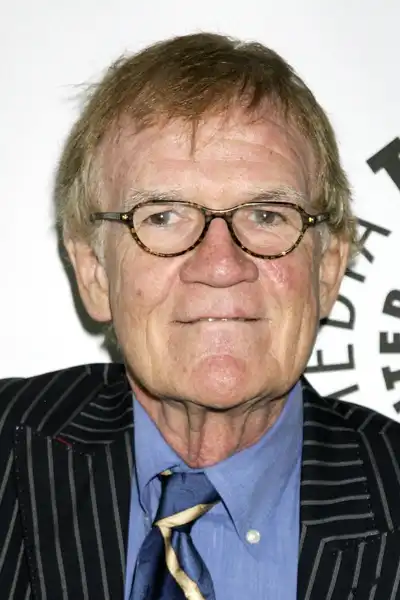 Jack Riley headshot