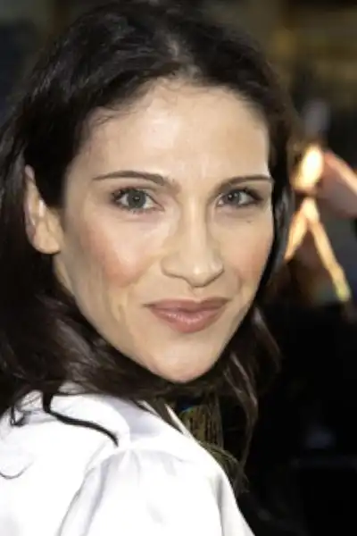 Timilee Romolini headshot