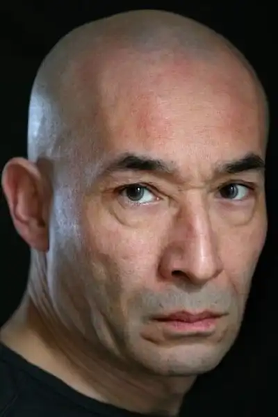 Pedro Salvín headshot