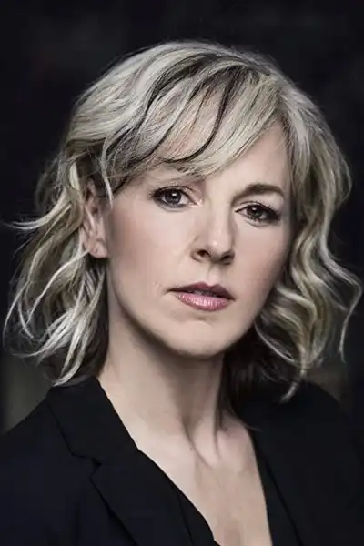 Tara Samuel headshot