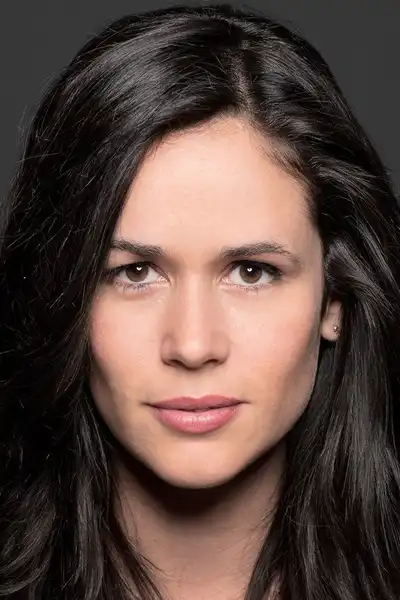 Victoria Sanchez headshot