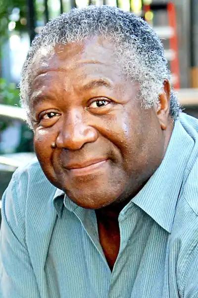 Alvin Sanders headshot