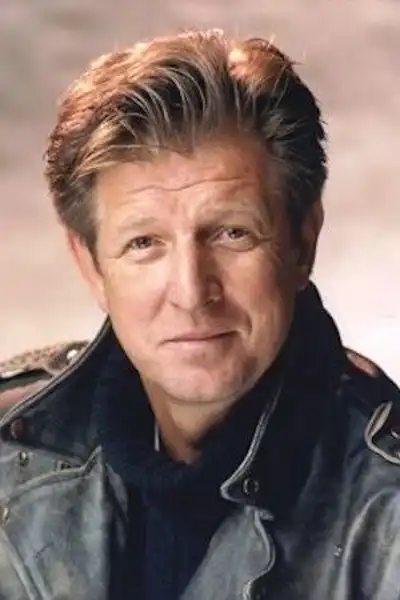 Gary Sandy headshot