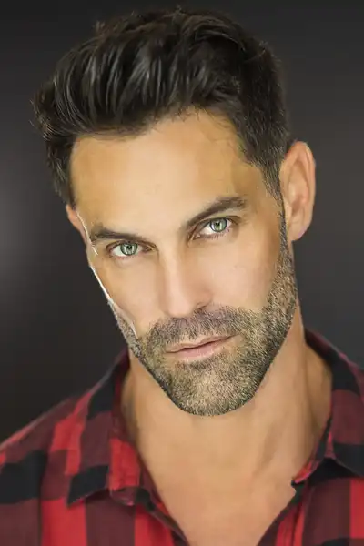 Jason-Shane Scott headshot