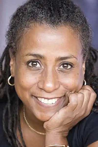 Alison Sealy-Smith headshot