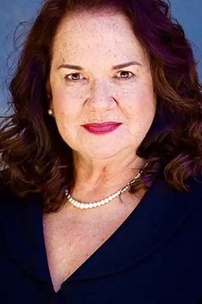 Sheila Shaw headshot