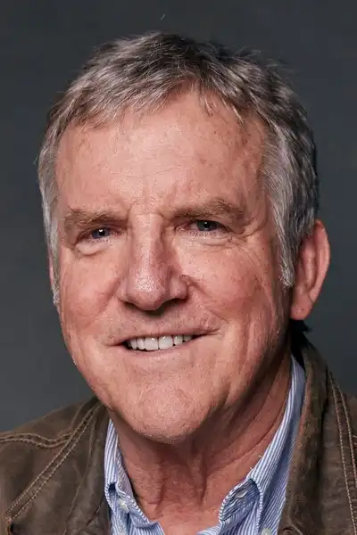 Jamey Sheridan headshot