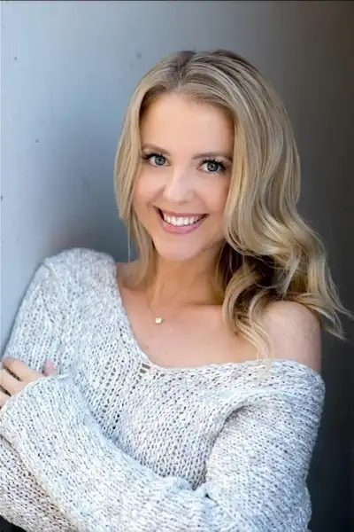 Chelan Simmons headshot